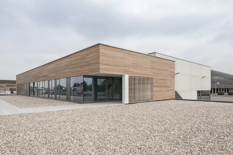 PAVILLONCHAMPS atelier d'architecture - SAFRAN AERO BOOSTERS – Techspace Aero